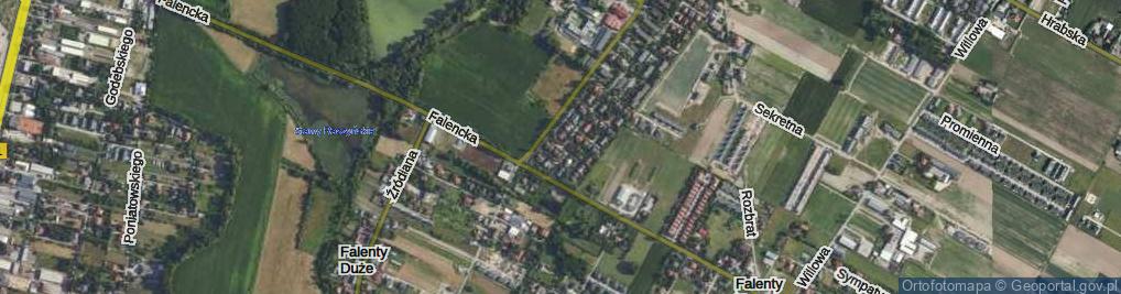 Zdjęcie satelitarne Ostromęckiego J. ul.