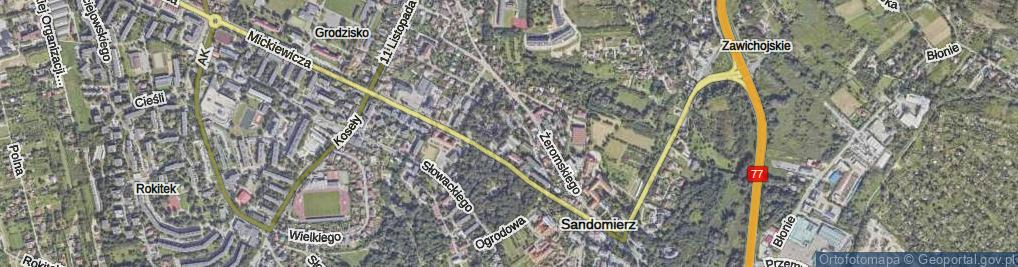 Zdjęcie satelitarne Parkowa ul.