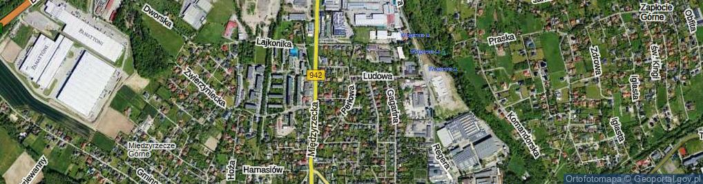 Zdjęcie satelitarne Perłowa ul.