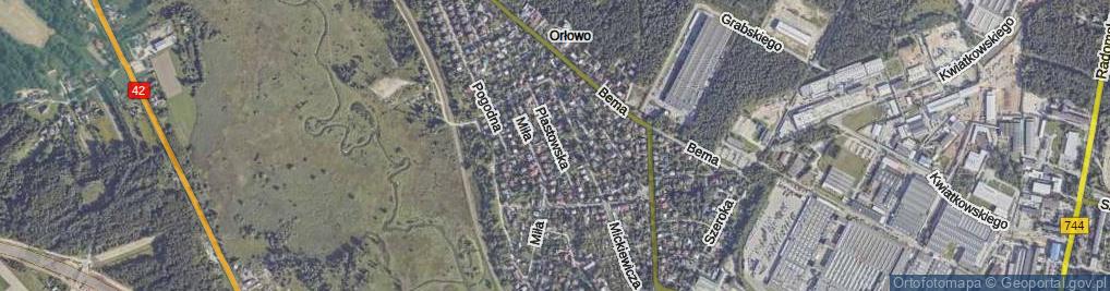 Zdjęcie satelitarne Piastowska ul.