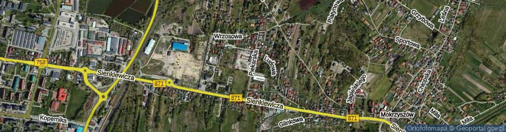 Zdjęcie satelitarne Piekarska ul.