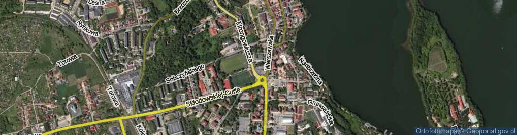 Zdjęcie satelitarne Plac Piłsudskiego Józefa, marsz. pl.