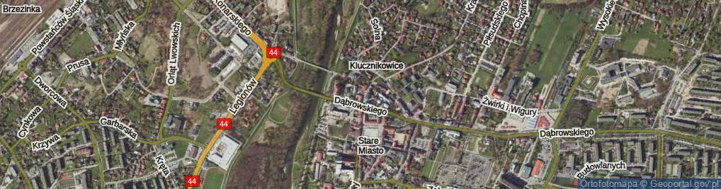 Zdjęcie satelitarne Plac Skarbka Jana, ks. pl.