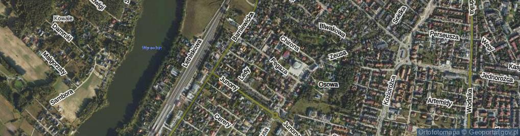 Zdjęcie satelitarne Posejdona ul.