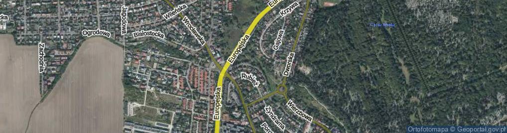 Zdjęcie satelitarne Półkolista ul.