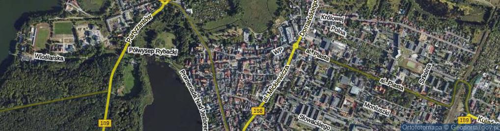 Zdjęcie satelitarne Półwiejska ul.