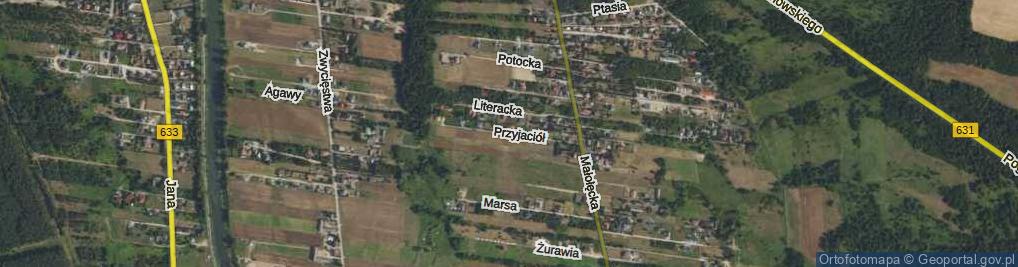 Zdjęcie satelitarne Przyjaciół ul.