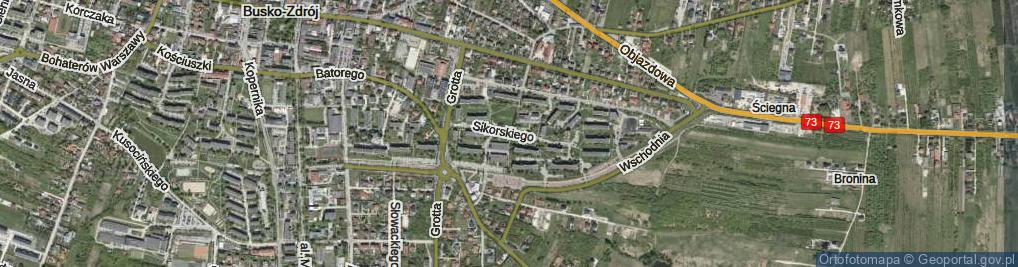 Zdjęcie satelitarne Sikorskiego Władysława, gen. ul.