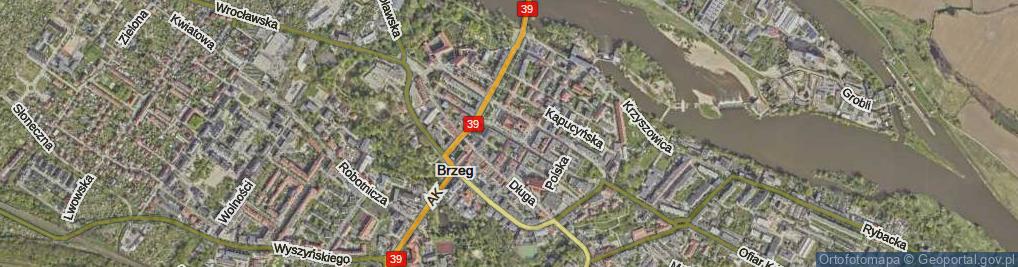 Zdjęcie satelitarne Sukiennice ul.