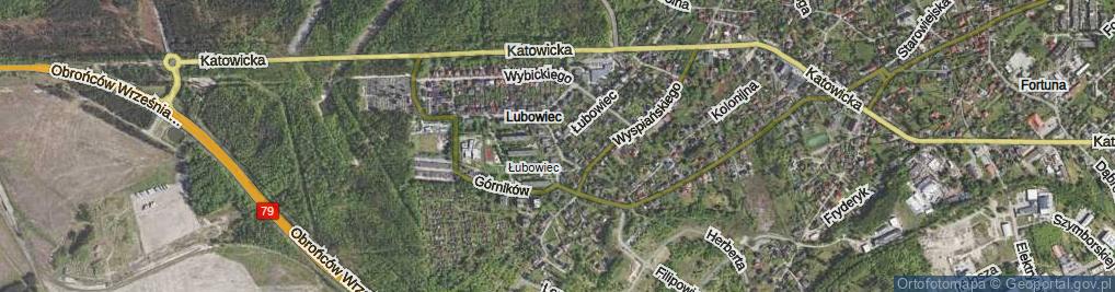 Zdjęcie satelitarne Sucharskiego Henryka, mjr. ul.