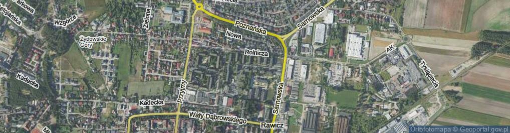 Zdjęcie satelitarne Sucharskiego Henryka, mjr. ul.