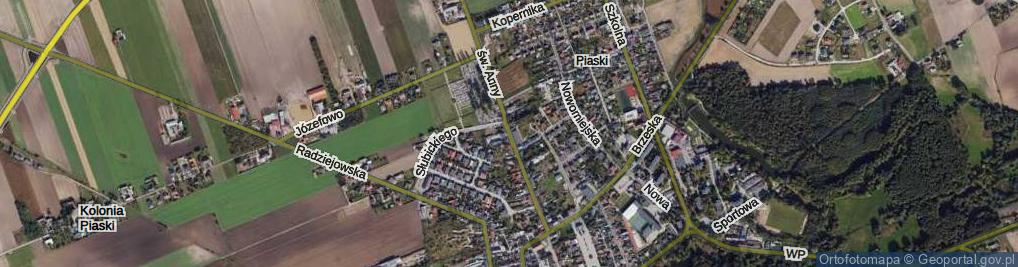 Zdjęcie satelitarne św. Anny ul.