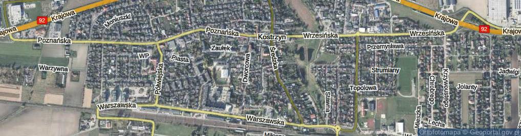 Zdjęcie satelitarne Szymańskiego Romana, dr. ul.