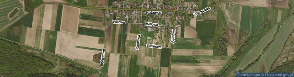 Zdjęcie satelitarne Szmaragdowa ul.
