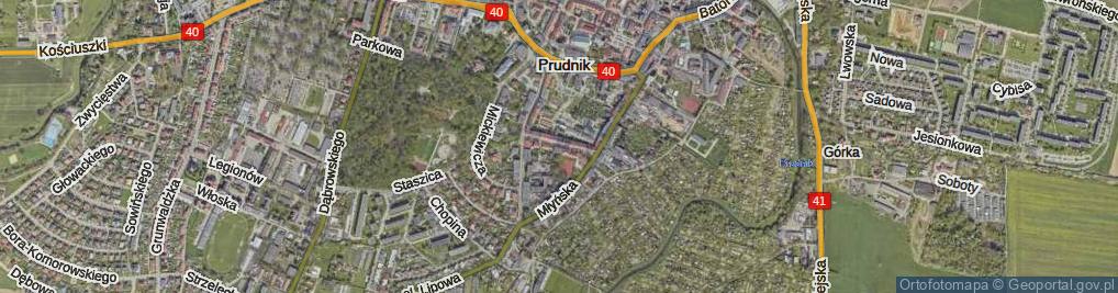 Zdjęcie satelitarne Szkolna ul.