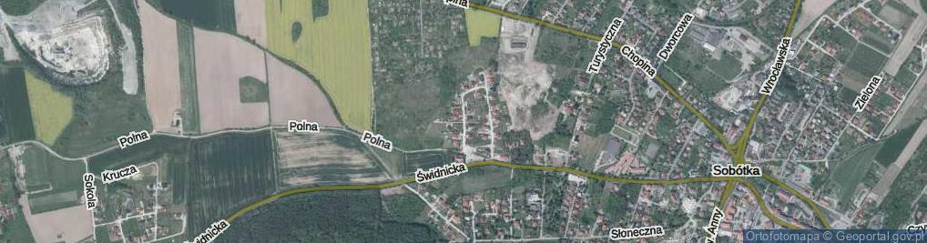 Zdjęcie satelitarne Szmaragdowa ul.