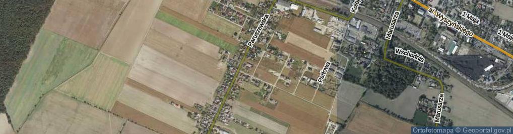 Zdjęcie satelitarne Szmaragdowa ul.