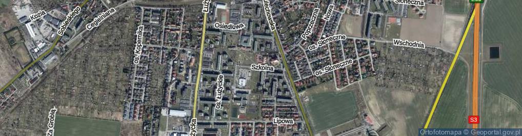 Zdjęcie satelitarne Szkolna ul.