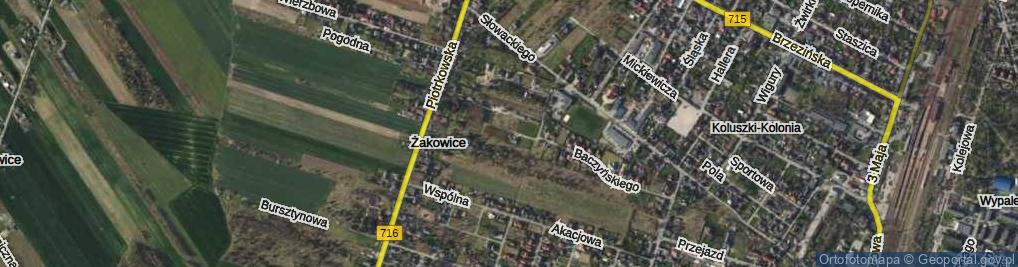 Zdjęcie satelitarne Szmaragdowa ul.