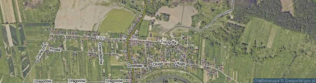 Zdjęcie satelitarne Traugutta Romualda, gen. ul.
