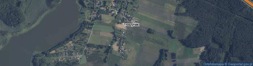 Zdjęcie satelitarne Troszynek ul.