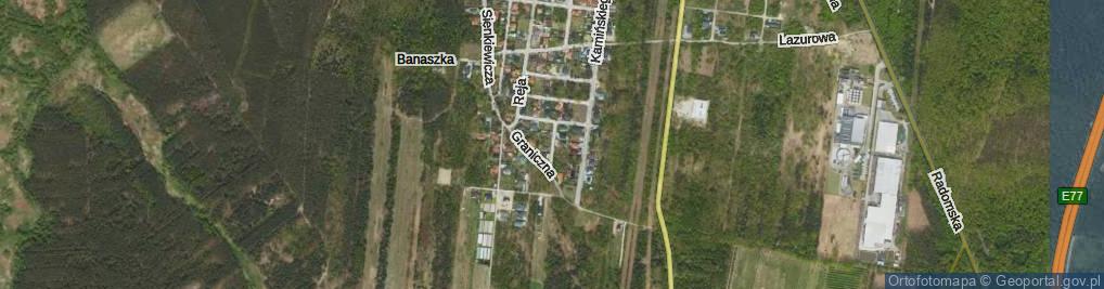 Zdjęcie satelitarne Tuwima Juliana ul.