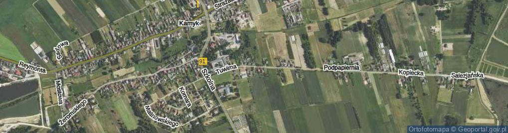 Zdjęcie satelitarne Tuwima Juliana ul.