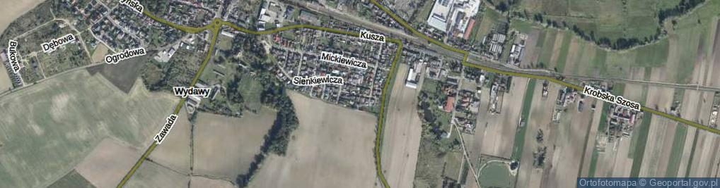 Zdjęcie satelitarne Tuwima Juliana ul.