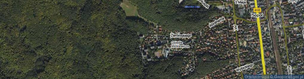 Zdjęcie satelitarne Tuwima Juliana ul.