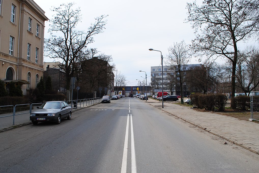 Dąbrówki Katowice, Ulica, 40081