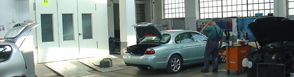Zdjęcie w galerii Auto-Kompleks Usługi Blacharsko-Lakiernicze nr 2