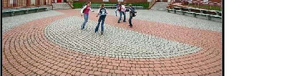 Zdjęcie w galerii Szkoła Podstawowa Nr 49 Z Oddziałami Integracyjnymi Im. Stefana Kardynała Wyszyńskiego - Prymasa Tysiąclecia W Białymstoku nr 2
