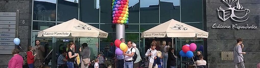Zdjęcie w galerii Lodziarnia -Cukiernia Komandorska/Biurowiec nr 1
