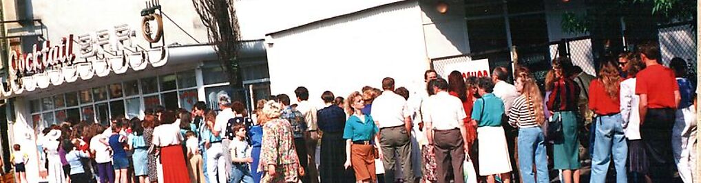 Zdjęcie w galerii Lodziarnia -Cukiernia Komandorska/Biurowiec nr 2