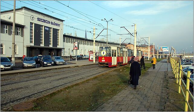 2010-11-26-szczecin-glówny-by-RalfR-35, Czarnieckiego Stefana 9 70-221 - Zdjęcia