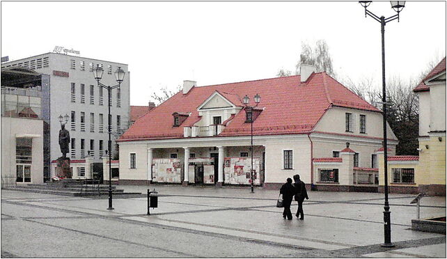 AP-Bstok, Kościuszki Rynek 4, Białystok od 15-002 do 15-432 - Zdjęcia