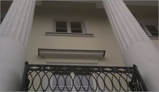 Balkon palacu holowczyca, Nowy Świat 36, Warszawa 00-363 - Zdjęcia