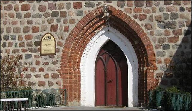 Bedargowo Church south portal 2006-03, Będargowo, Będargowo 72-005 - Zdjęcia