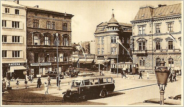 Bielsko-Biała, Plac Chrobrego 1937, Bolesława Chrobrego, pl. 1 43-300 - Zdjęcia