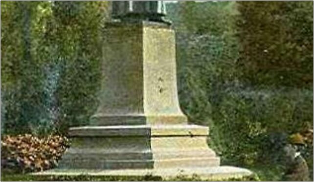Bielsko-Biała, pomnik Lutra 1901, Lutra Marcina, pl. 3 43-300 - Zdjęcia