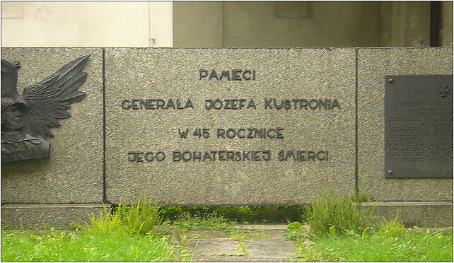 Bielsko-Biała, Kustroń, Broniewskiego Władysława 27 43-300 - Zdjęcia