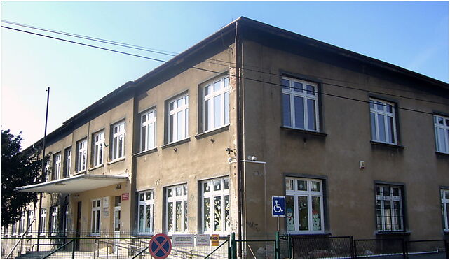 Bielsko-Biała, szkoła podstawowa nr 6, Brodzińskiego Kazimierza 6 43-303 - Zdjęcia
