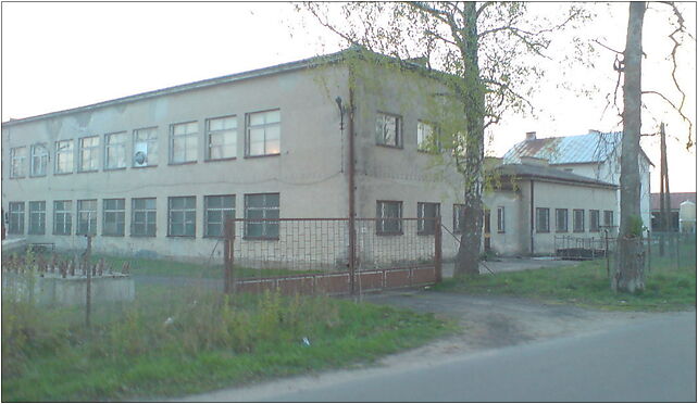 Budynek po szkole podstawowej, Patołęka, Patołęka 06-300 - Zdjęcia