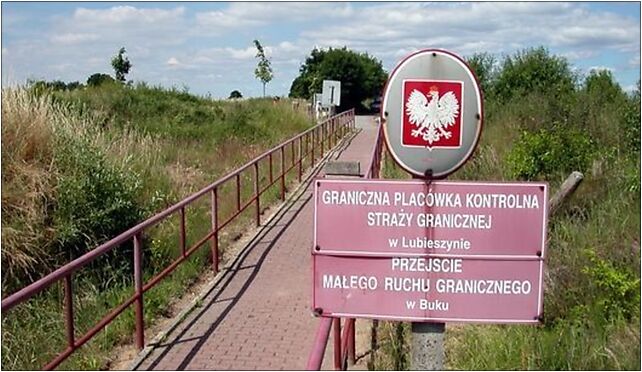 Buk (pow policki)-granica, Buk, Buk 72-003 - Zdjęcia
