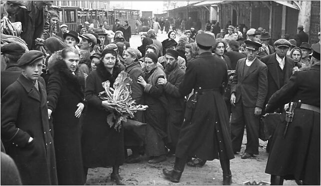 Bundesarchiv Bild 101I-001-0285-22A, Warschau, Zivilbevölkerung und Polizei 00-138 - Zdjęcia