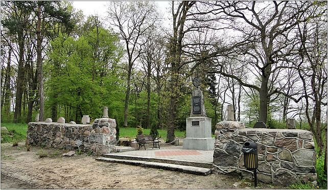 Cisewo lapidarium (1), Cisewo, Cisewo 73-108 - Zdjęcia