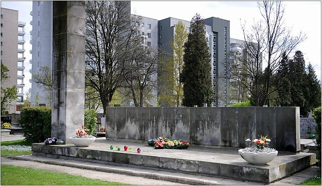 Cmentarz na Sluzewie 4, Noskowskiego Zygmunta, Warszawa 02-746 - Zdjęcia