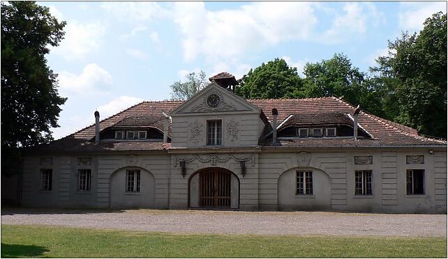 Czerniejewo, zespol parkowo-palacowy, oficyna, Lipskiego, gen. 62-250 - Zdjęcia