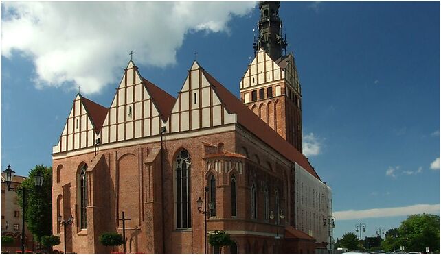 Elbląg, Stary Rynek, pohled na katedrálu svatého Mikuláše 82-300 - Zdjęcia