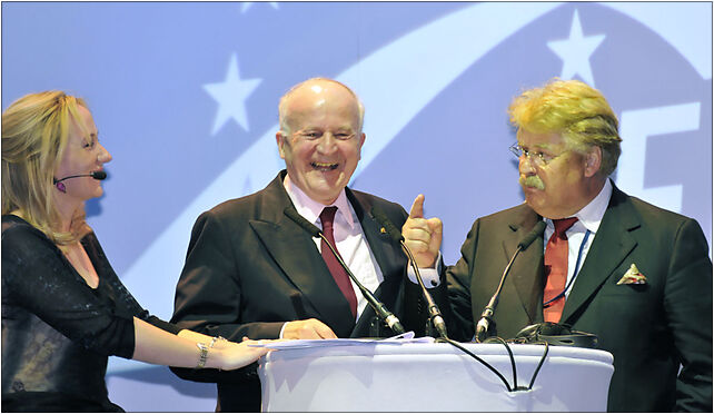Flickr - europeanpeoplesparty - EPP Congress Warsaw (597), Warszawa 00-110 - Zdjęcia